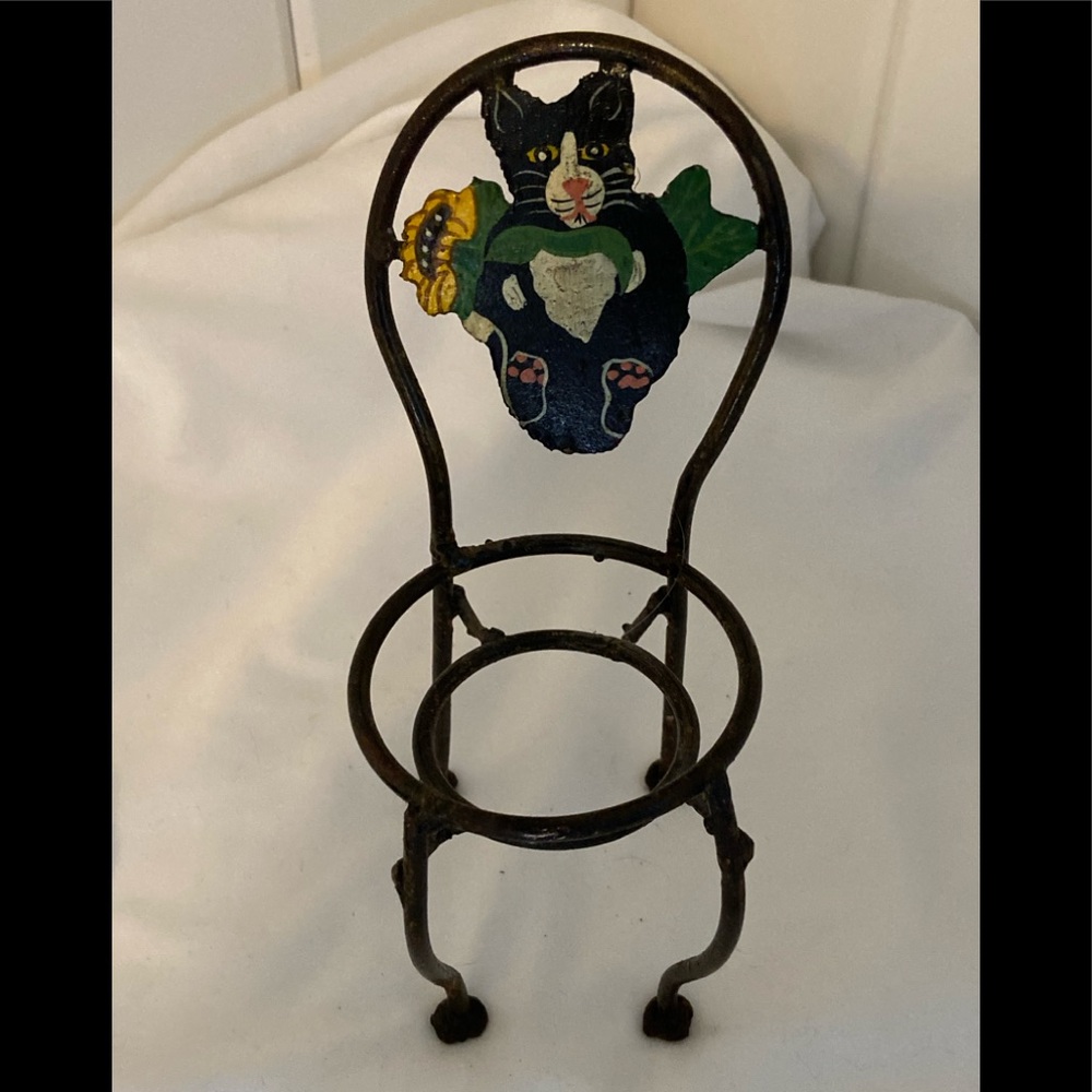 90s Vintage Cat Sunflower Metal Chair figurine
